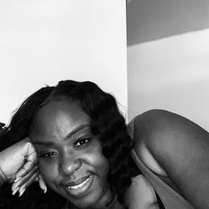 Meet your Posher, Lawana